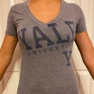 Yale tee